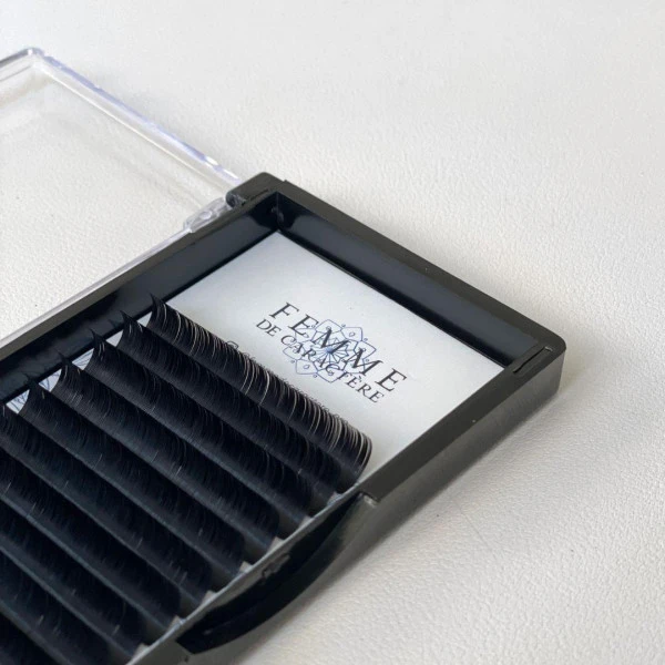 Extensions Cils Classiques 8mm (0,15-C) Femme De Caractère – Image 4